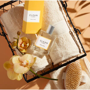 Clean Classic Fresh Linens Perfume NIB 2 OZ 60ML